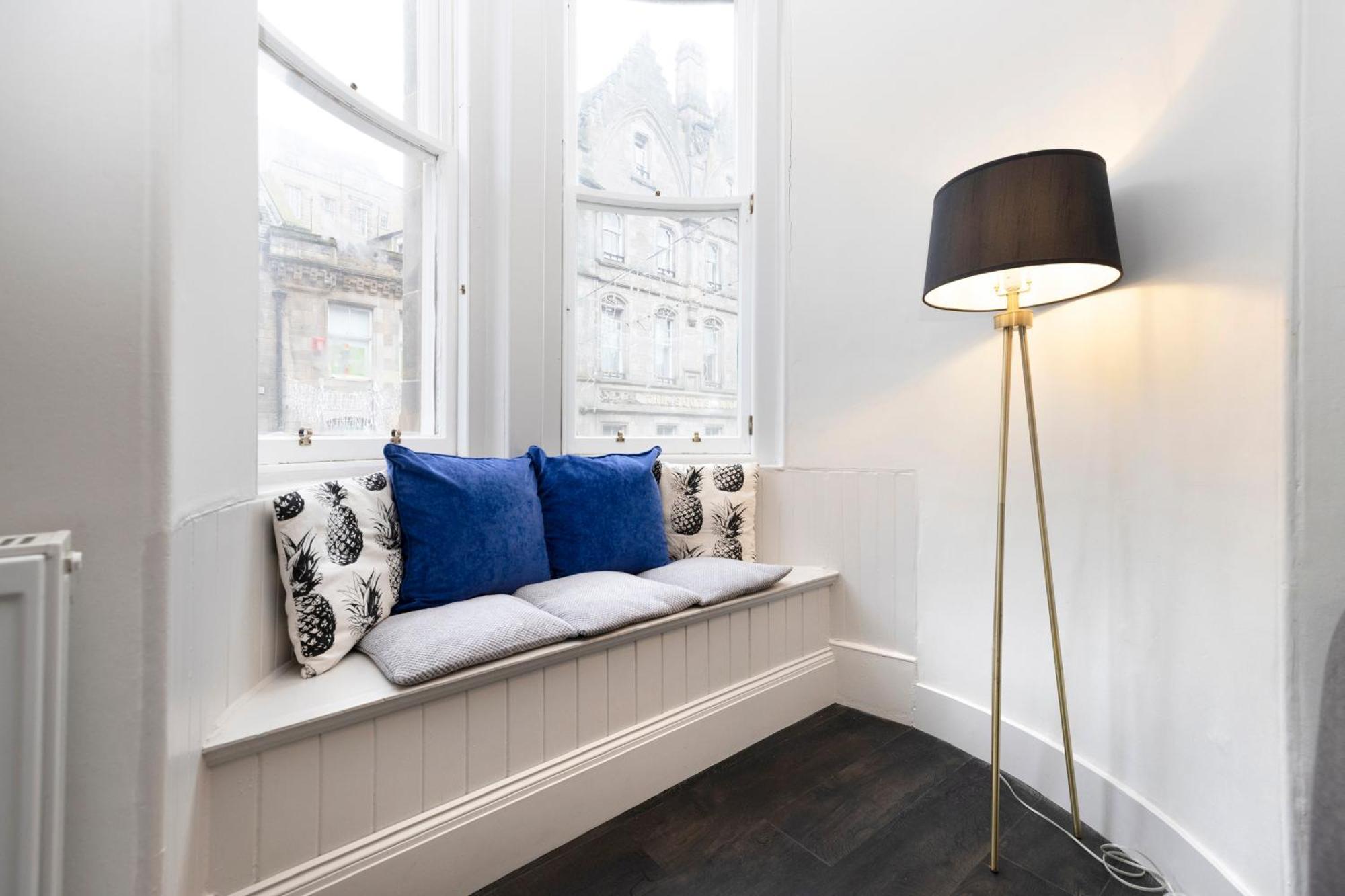 Joivy Sophisticated Apt Near Edinburgh Castle Eksteriør bilde